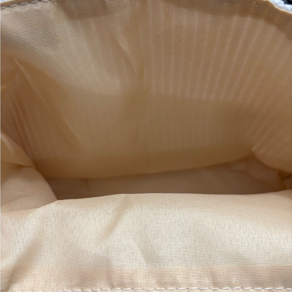 Miffy Mini Tote - Picture 4 of 7